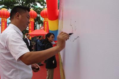 云南舉辦“防治碘缺乏病日”系列宣傳活動